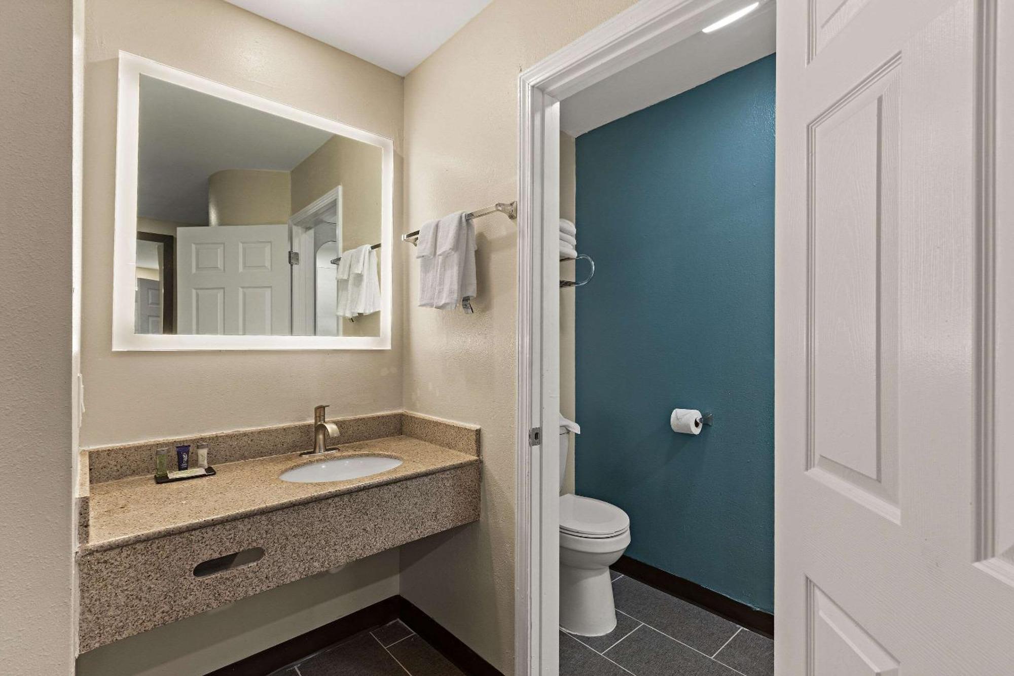 Sleep Inn Литония Екстериор снимка